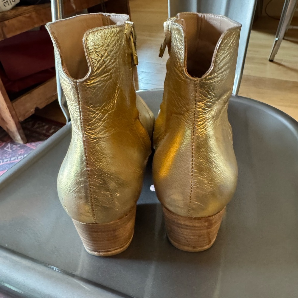 Esquivel Gold Metallic Ankle Boots - Size 9 - Picture 9 of 9